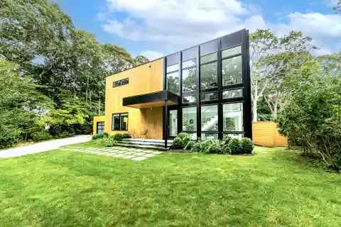 Dream Modern Masterpiece