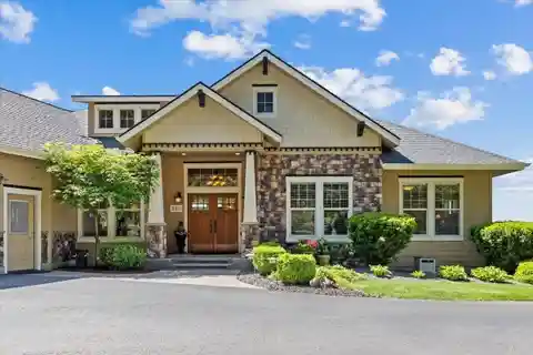 Extraordinary Custom Estate