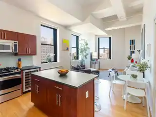 Stunning and Spacious Apartment