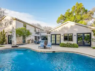 Tarrytown Tranquility