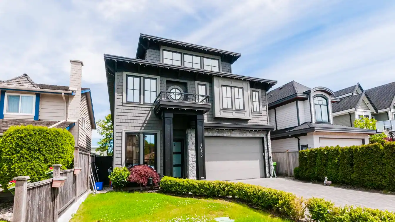 Custom Home on a Beautiful Quiet Street