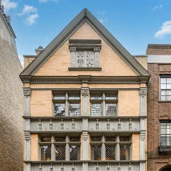 SPECTACULAR ASTOR STREET HOME
