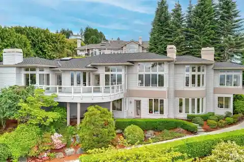 Exceptional Home with Breathtaking Panoramic Views