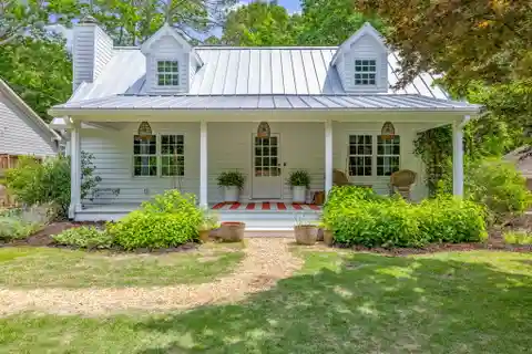 Serene Lake Lanier Escape with Upscale Charm