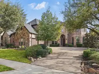 Stunning Home in Shaddock Creek Estates
