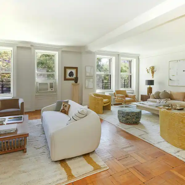 RARE FIND IN THE OPULENT CLEBOURNE