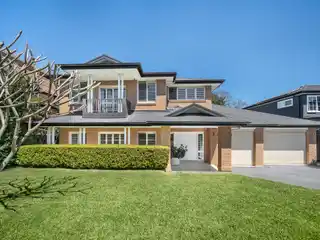 Contemporary Comfort with Crisp Coastal Vibes