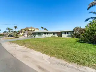 Spectacular Bayfront Property in Bonita Springs