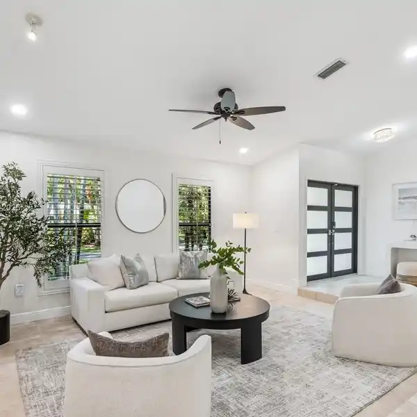 STUNNING HOME ON A QUIET PALMETTO BAY CUL-DE-SAC