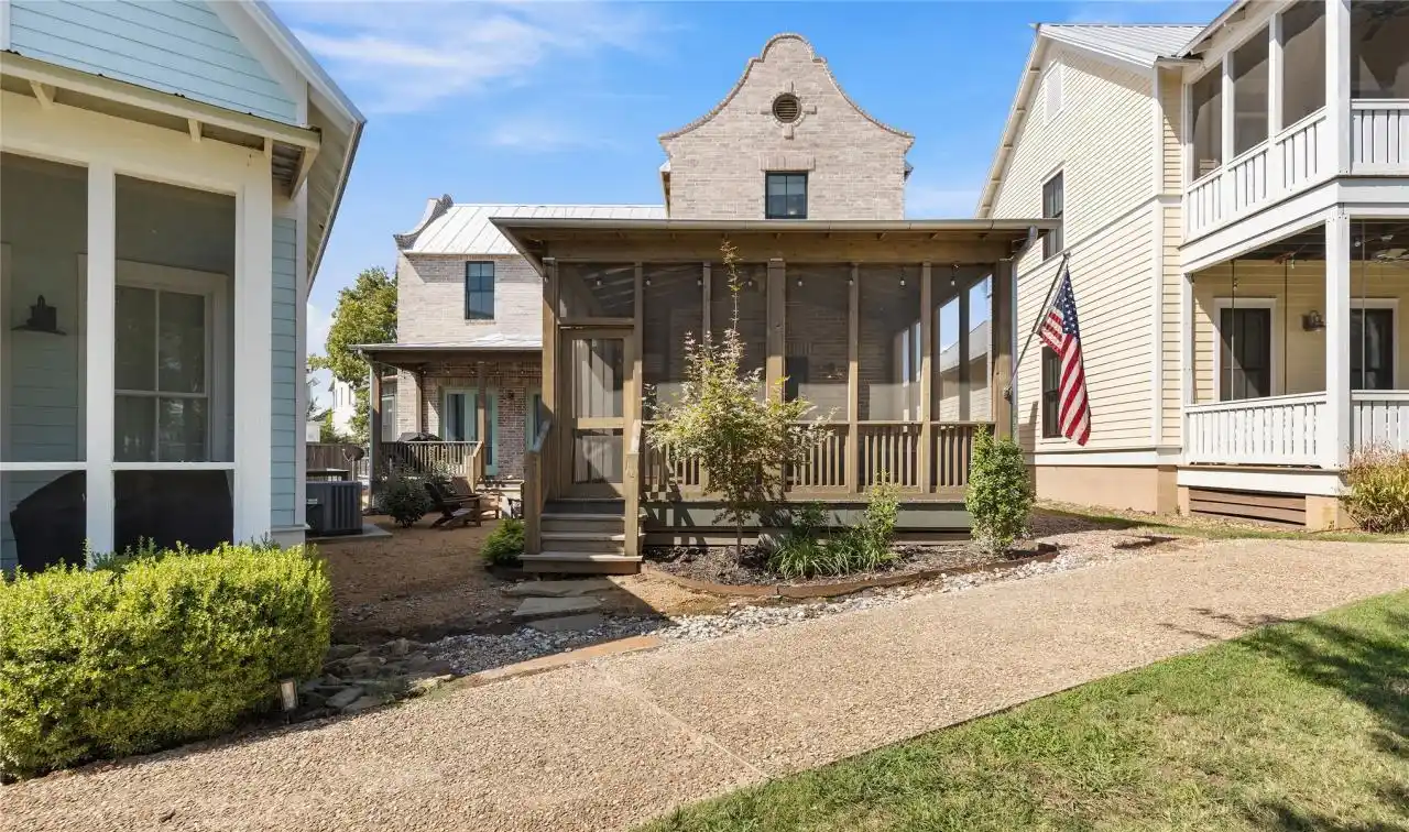 Magnificent Custom Home Located in Redbud Park