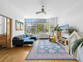 Spacious Harlem Loft Steps from Midtown