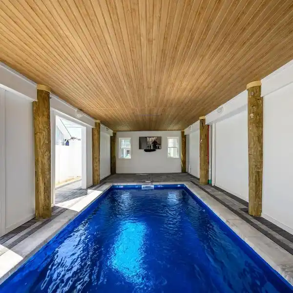NEW CONSTRUCTION WATERFRONT HOME