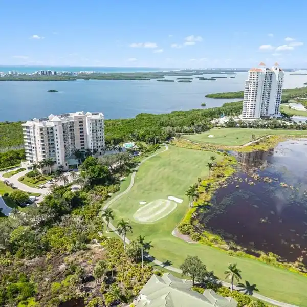 SKY HOME WITH PANORAMIC COASTAL VIEWS