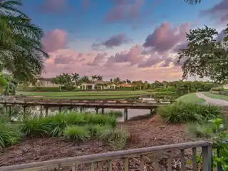 Serene Garden Home in Frenchman's Reserve
