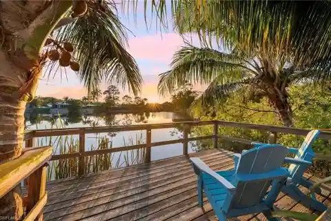 Old Florida in the Heart of Naples