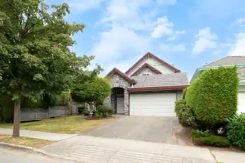 Elegant Terra Nova Home with Prime Park Access