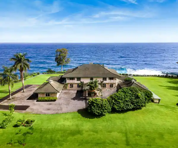 STUNNING AND EXCLUSIVE ESTATE