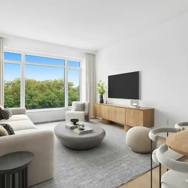 EXPANSIVE RENTAL WITH PARK AND WATER VIEWS