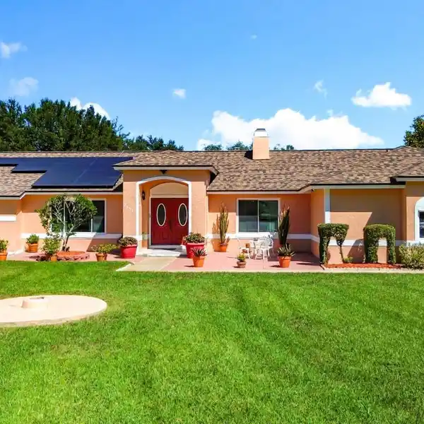 STUNNING DREAM HOME ON QUIET CUL-DE-SAC