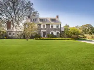 Six Bedroom Home for Rent on over Two Acres