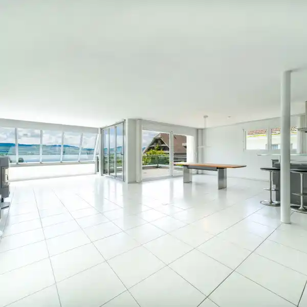 ELEGANT MAISONETTE APARTMENT