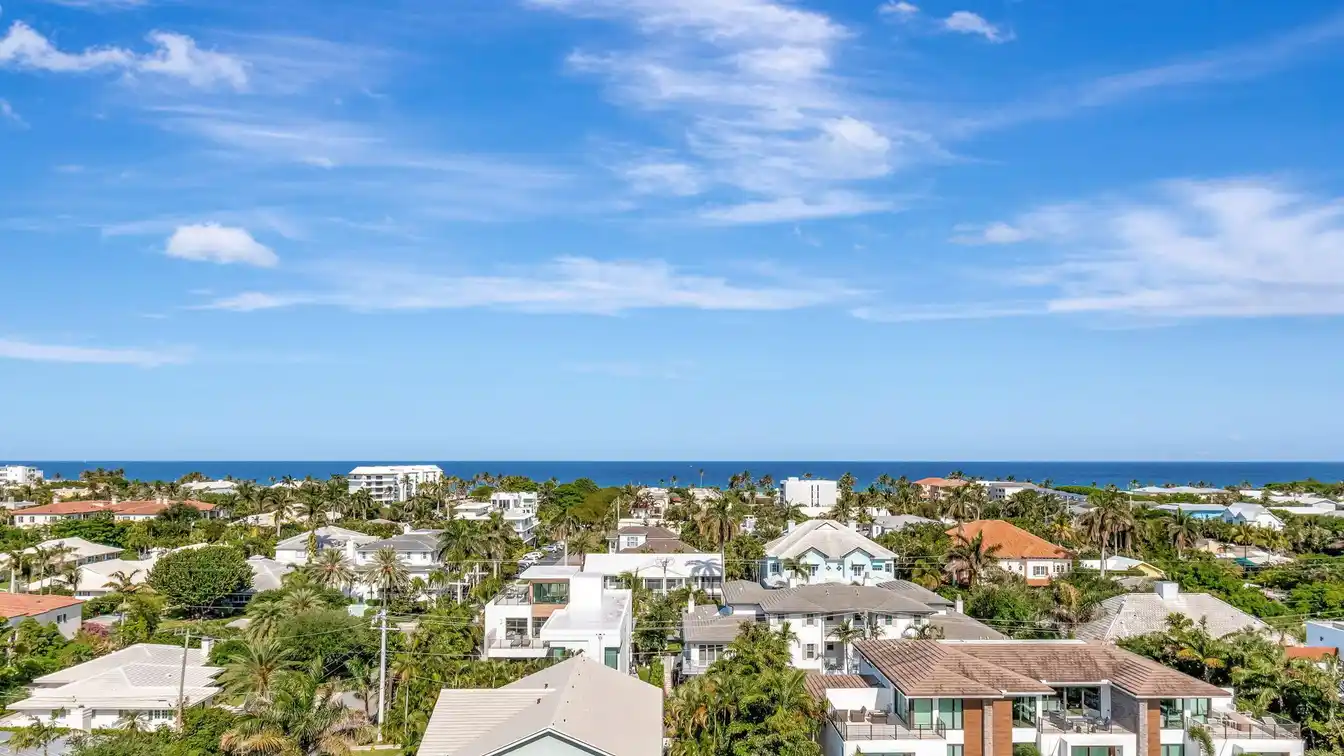 Desirable Corner Unit with Spectacular Views