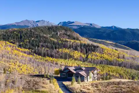 Amazing Custom Home on 6.7 Acres Atop Cordillera