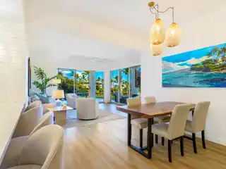 Outstanding Ocean and Sunset Views in Renovated Unit