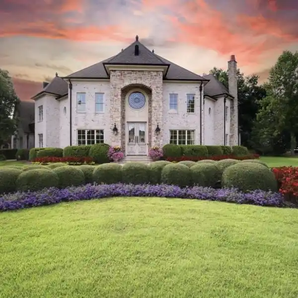 ASTOUNDING HOME