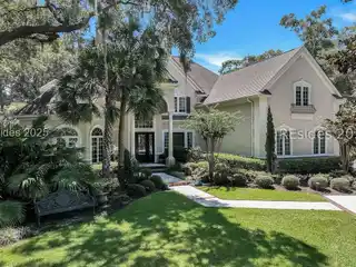 Estate-Style Feel in the Golf Club at Indigo Run