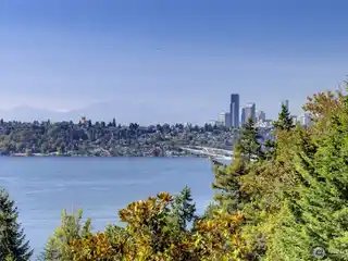 Architectural Brilliance Framing Lake and Mountain Vistas