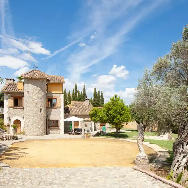 EXCLUSIVE VILLA IN LA ELIANA