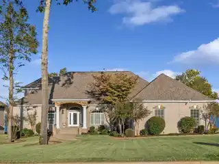 Lakefront Luxury with Private Boat Slip
