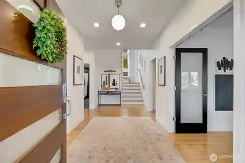 Newly Remodeled Home Full of Luxury Details