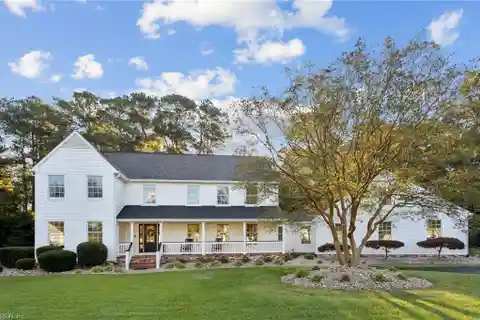 Modern Farmhouse on Two Peaceful Acres