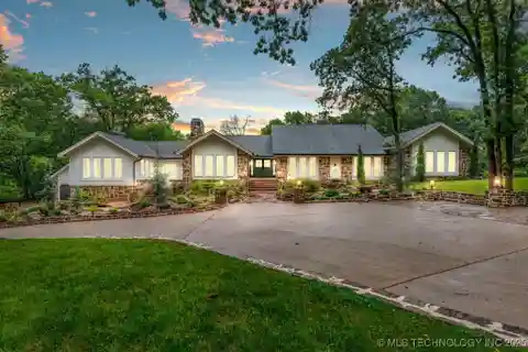 Completely Remodeled Oasis on 2.5 Acres