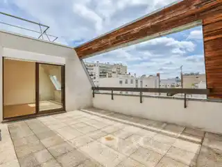 Renovated Duplex with Expansive Private Terrace
