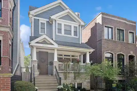 Newer Construction in the Heart of Hamlin Park
