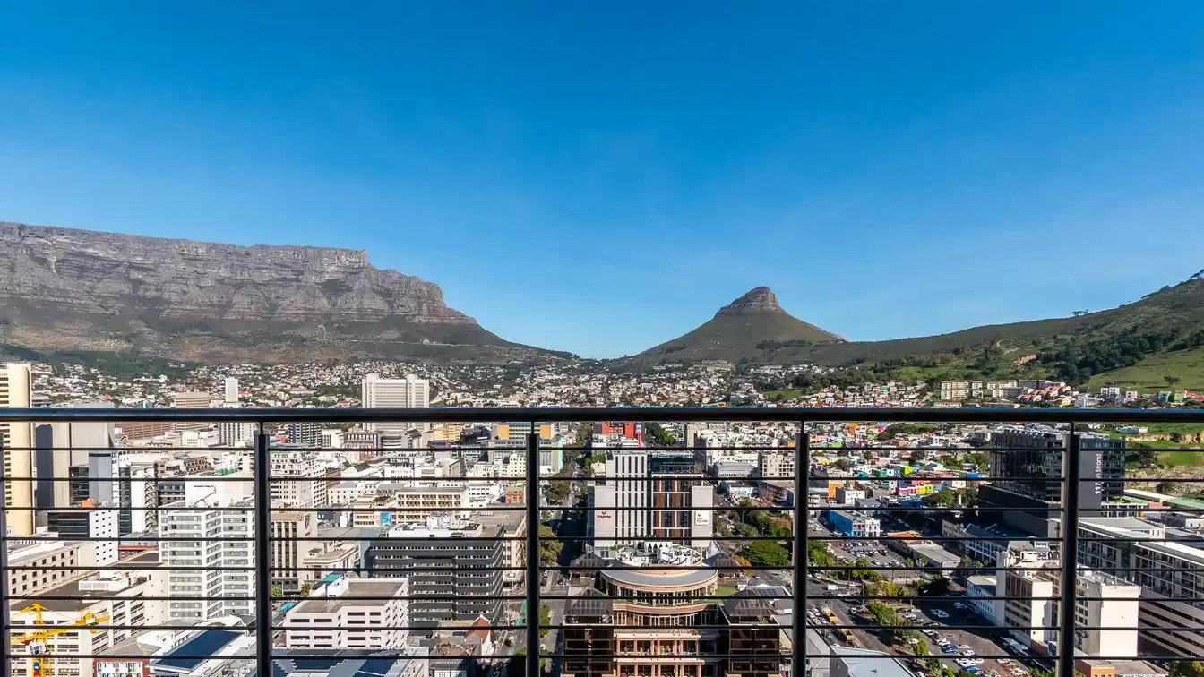 Designer Apartment with Incredible Views