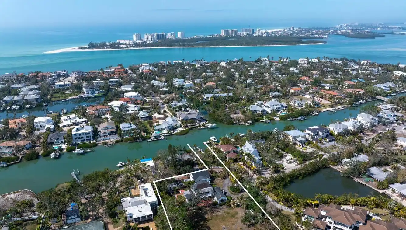 Exquisite Bay Island Estate Parcel