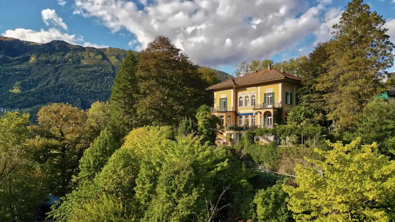Five Bedroom Home in a Serene Natural Setting