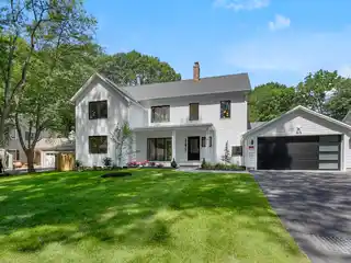 New Construction on a Private Cul-De-Sac