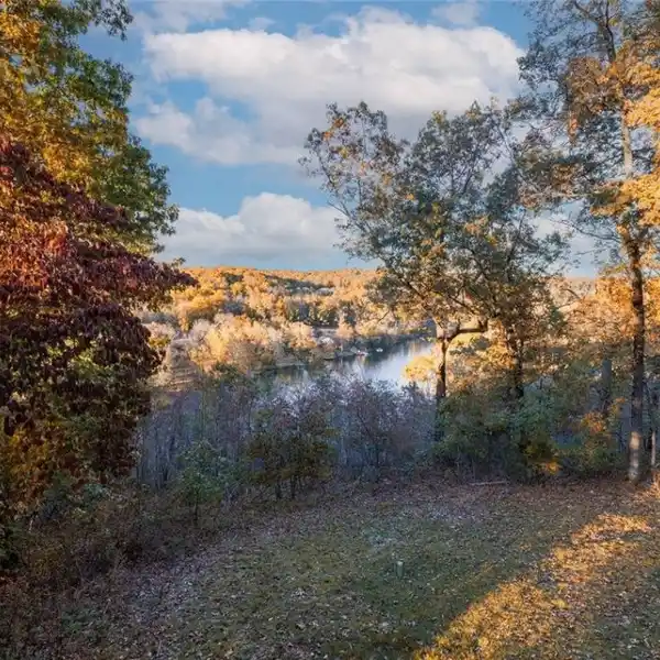 DREAMY LAKEVIEW RETREAT ON LAKE ANN