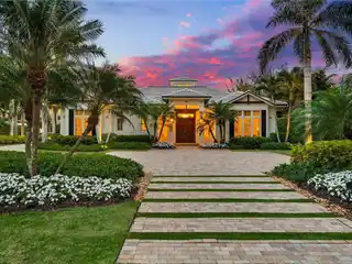 Picture-Perfect Single-Story Home in the Moorings