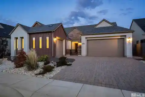 Wonderful Carmella Ranch Home in Ideal Location
