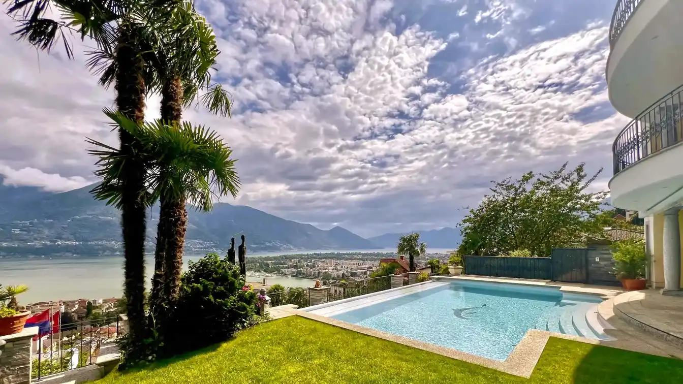 Opulent Retreat with Vast Terraces