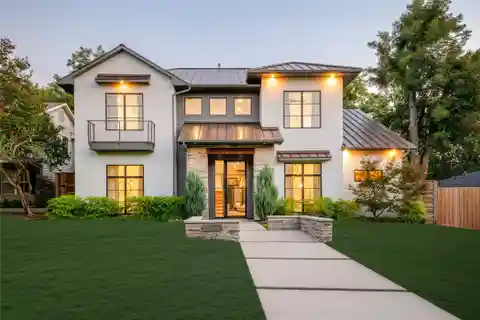 Exquisite Custom Residence with Lush, Modern Landscaping