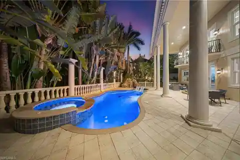 A Gem in Gated Hemingway Place