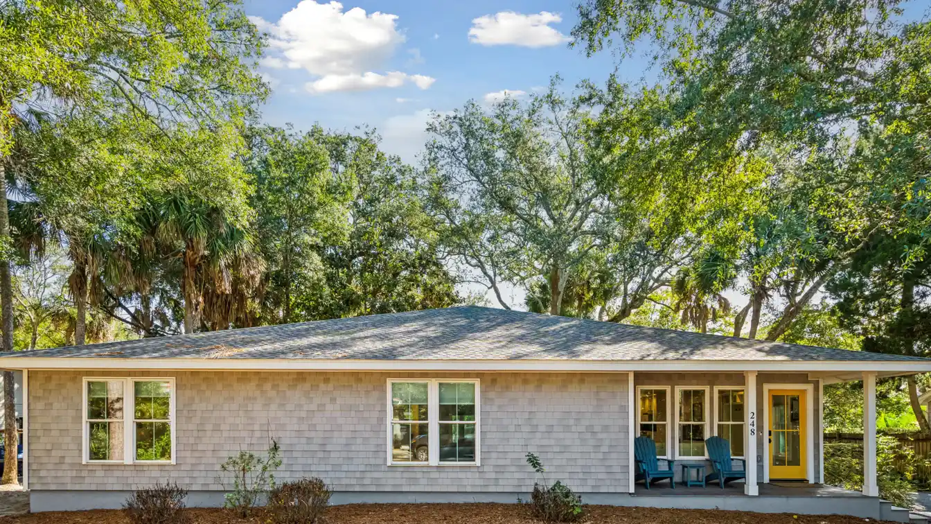 Quintessential Island Cottage