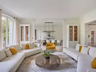 Exceptional First Floor Apartment